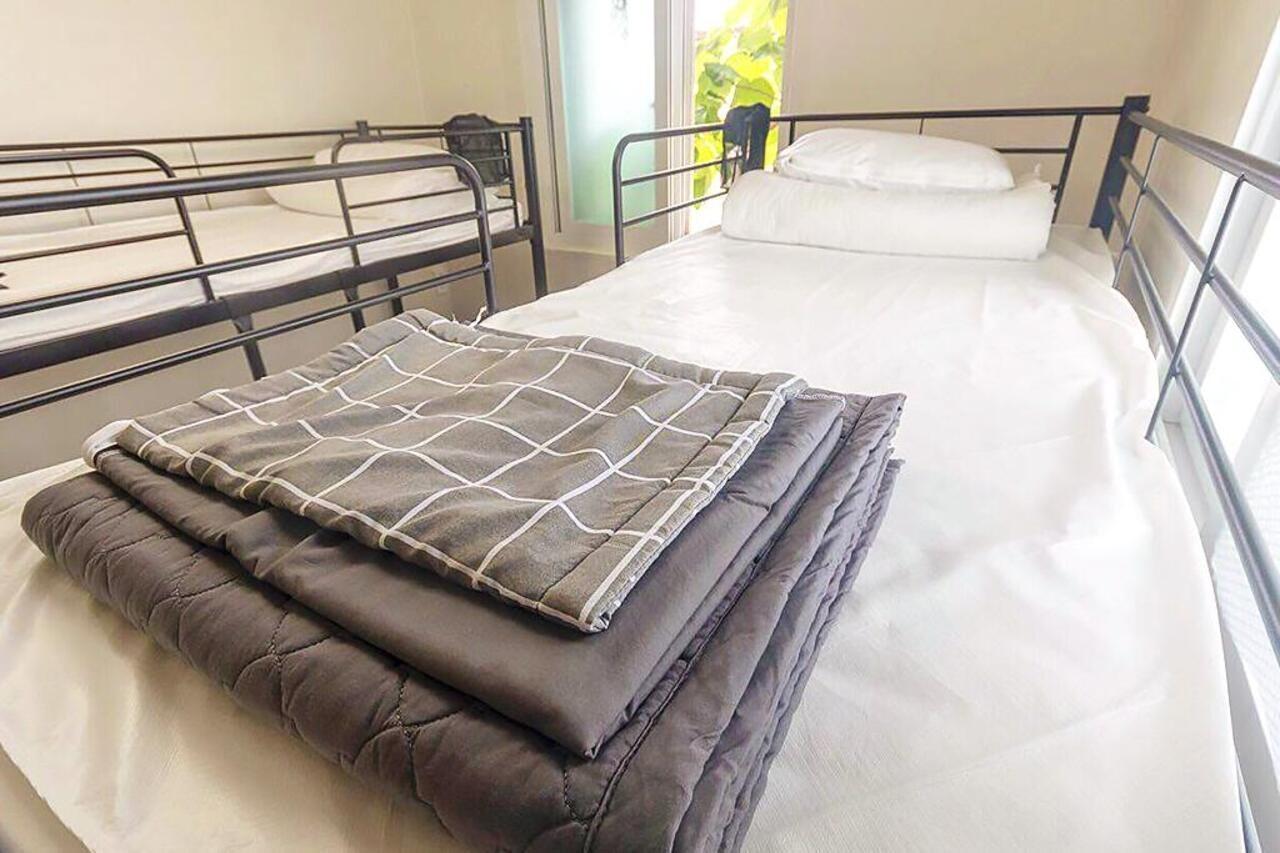 Kangdbang Guesthouse Гангнеунг Екстериор снимка