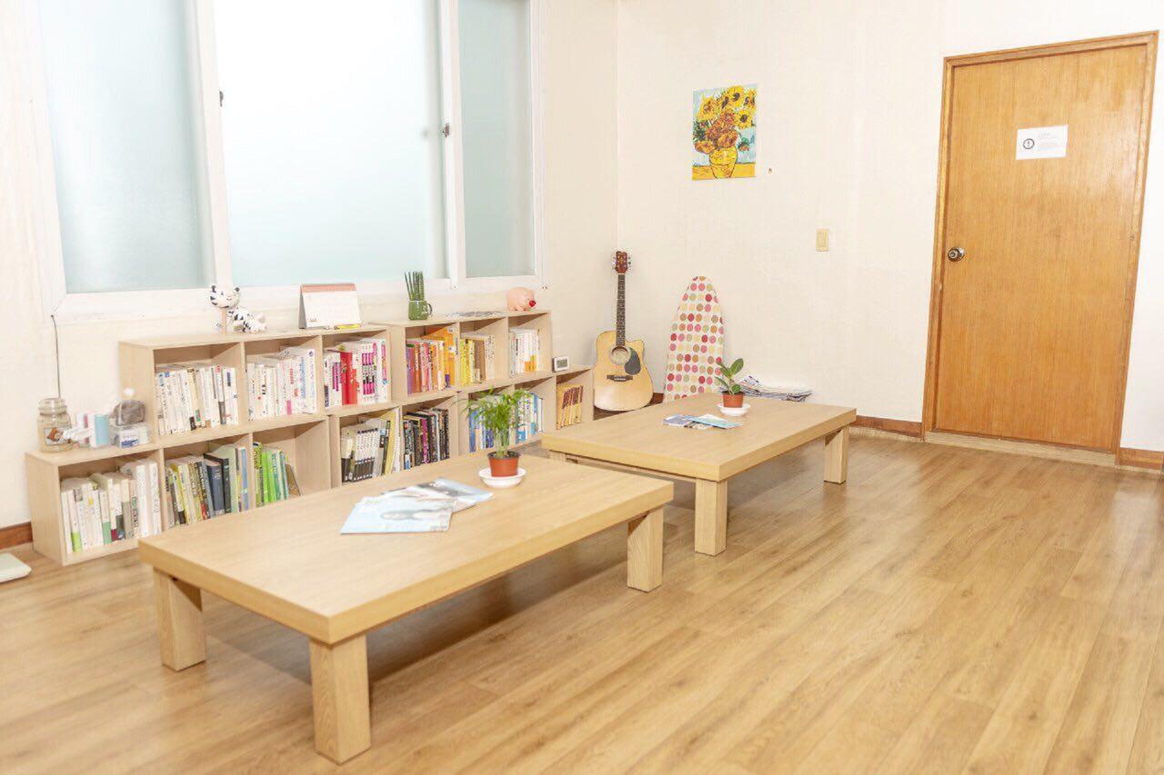 Kangdbang Guesthouse Гангнеунг Екстериор снимка